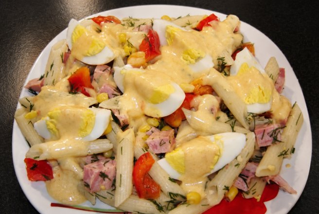 Salata de paste cu oua