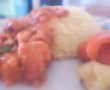 Pui cu garnitura de orez si sos de rosii-1