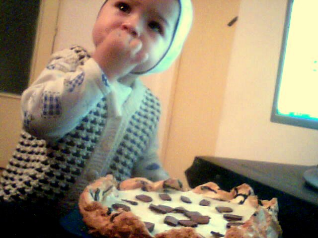 Desert delicios cu blat din bezea