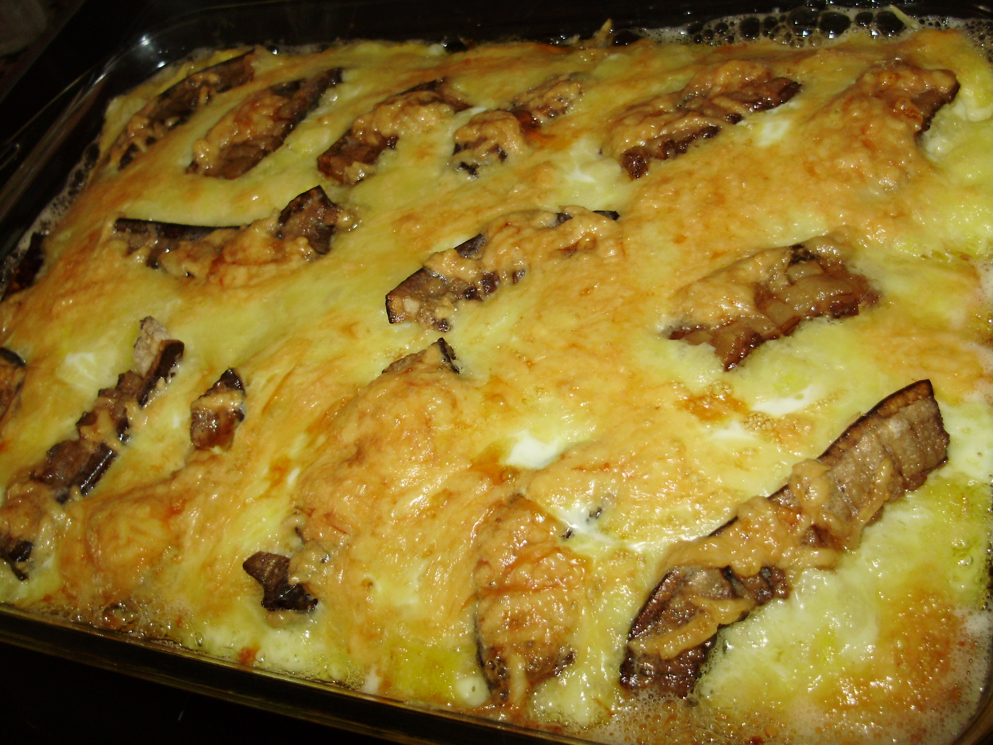 Mamaliguta  gratinata la cuptor