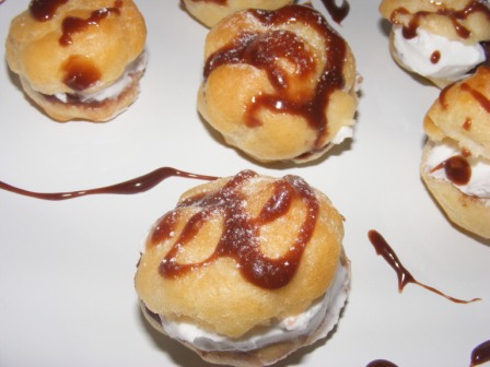 Choux a la creme cu ciocolata