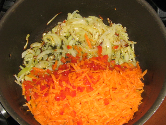 Carne de porc la cuptor cu sos de ciuperci