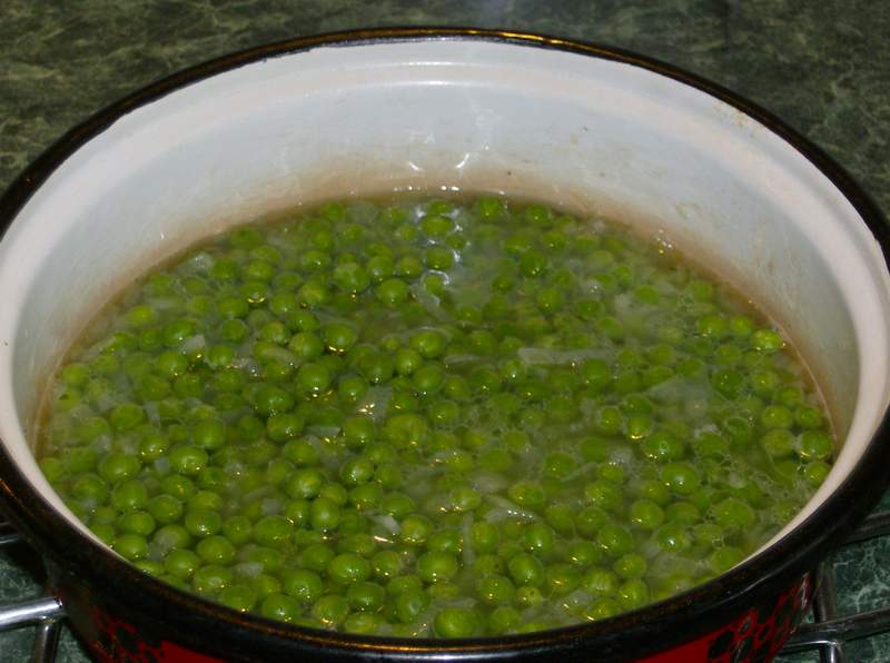 Mancare de mazare verde