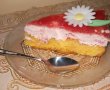 Tarta cu branza si capsuni-3
