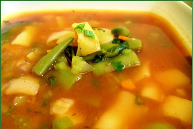Ciorba de vara cu pastai/fasole verde