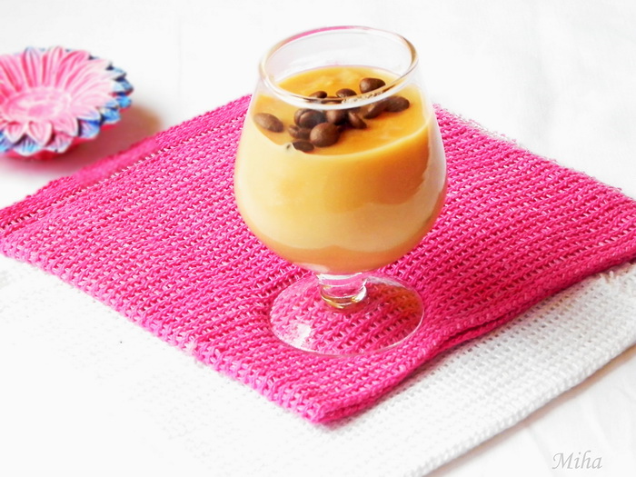 Budinca de caramel
