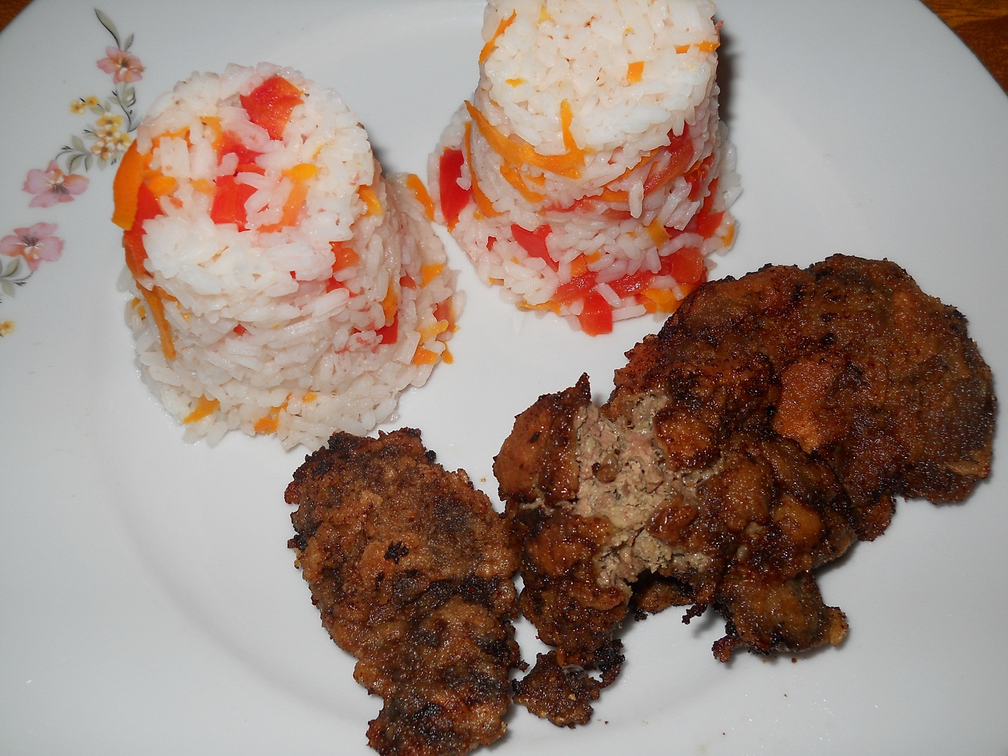 Ficatei pane cu garnitura de orez