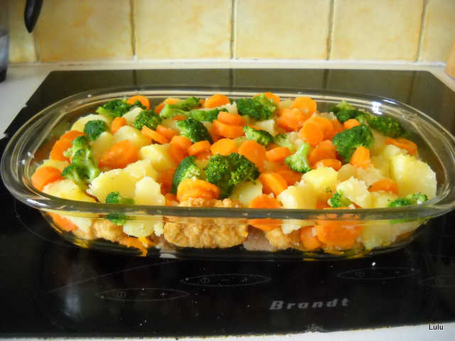 Sufleu de legume cu chiftelute