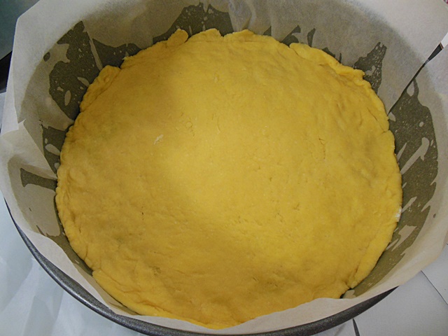 Pasca cu branza si ciocolata