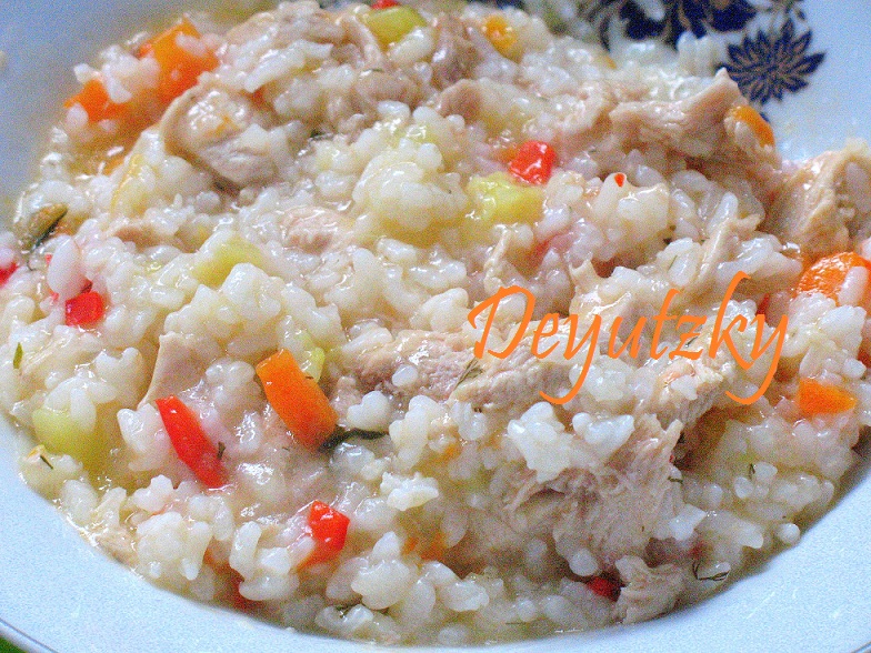 Pilaf cu legume si piept de pui (la cuptor)