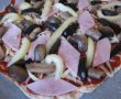 Pizza cu sunca-5