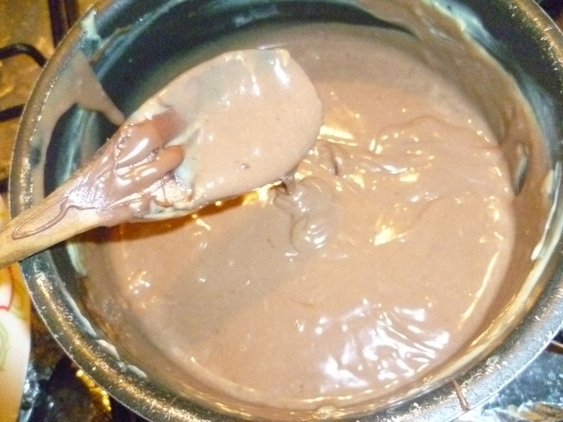 Inghetata cu ciocolata, cafea si crema de alune