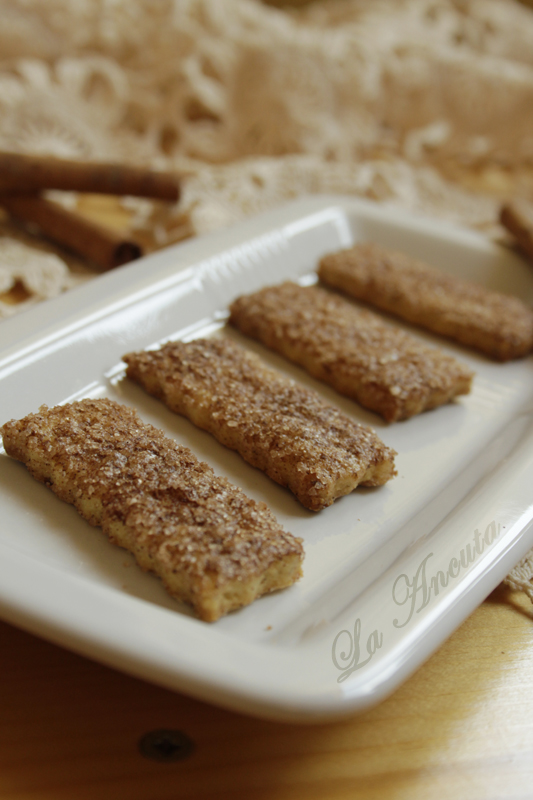 Biscuiti cu scortisoara
