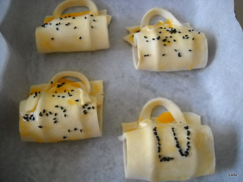 Posetutele doamnei Udrea