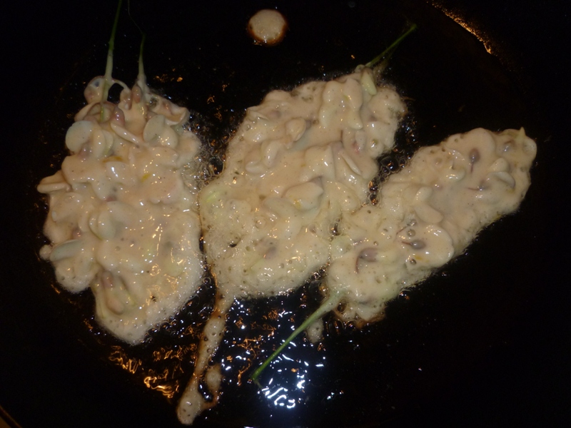 Gogosi din flori de salcam