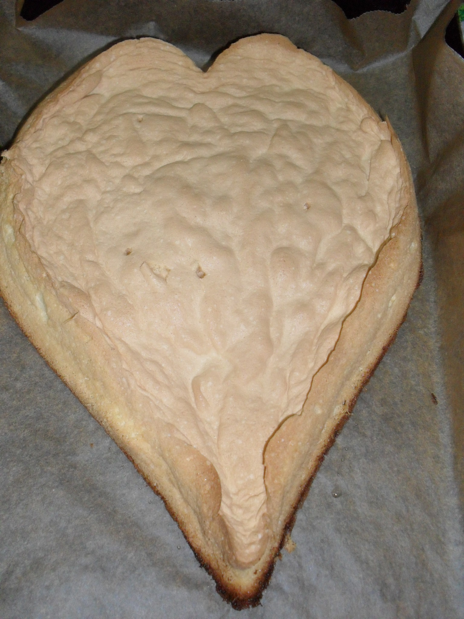 Tort de Dragobete, inimioara