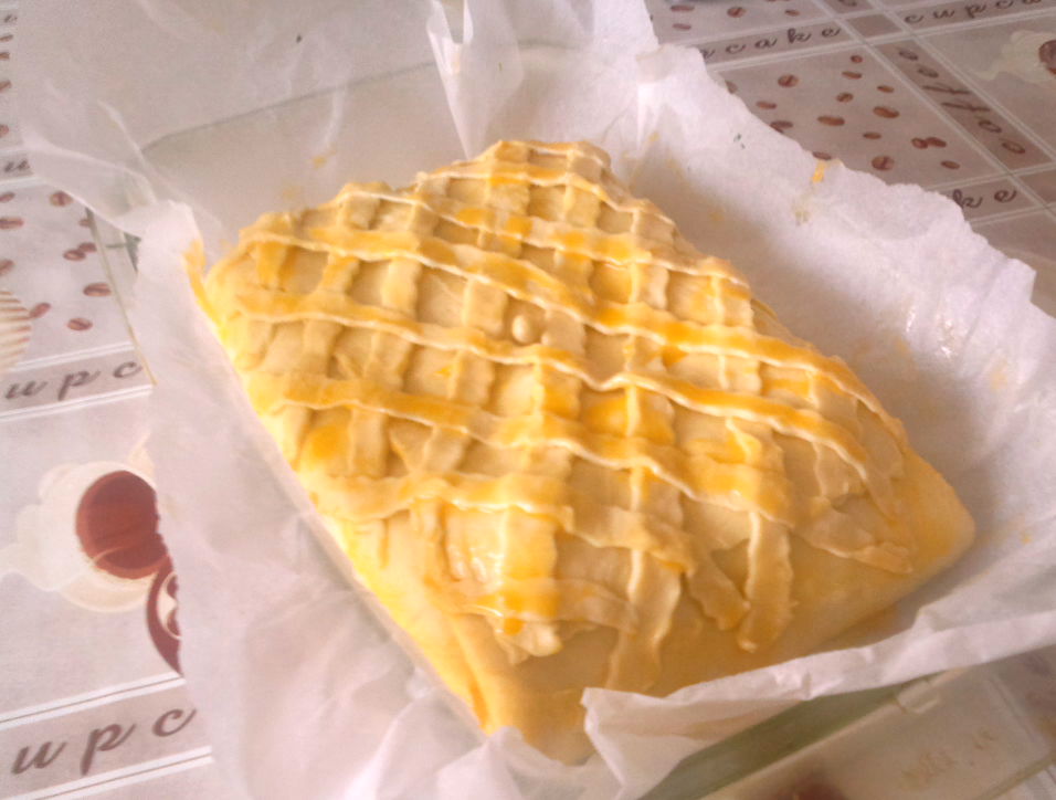 Strudel sarat cu spanac,bacon si filet de somon