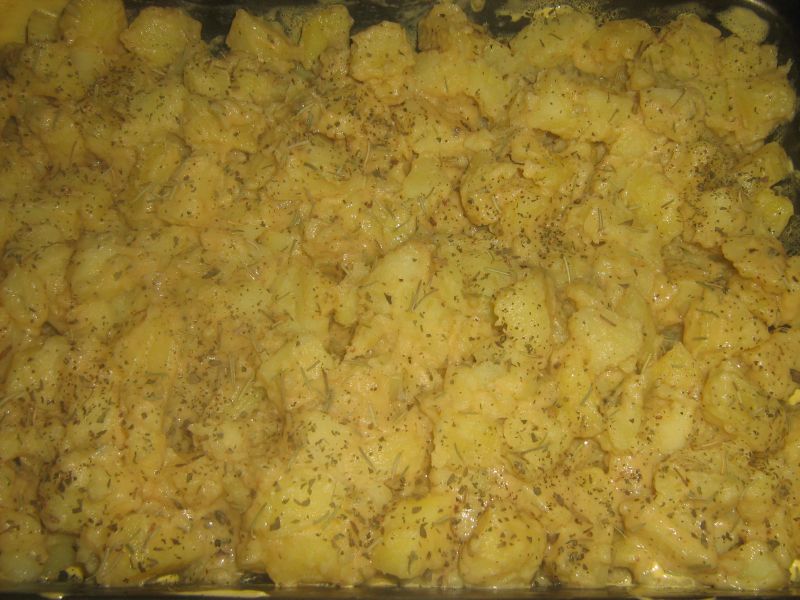 Cartofi in crusta de mustar