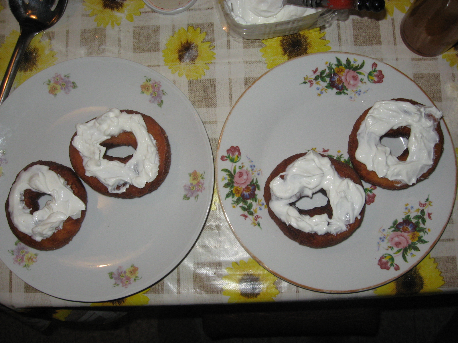 Reteta de preparare a papanasilor cu dulceata de prune