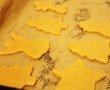 Biscuiti de Craciun cu scortisoara si pudra de migdale-6