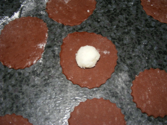 Biscuiti cu cacao si cocos