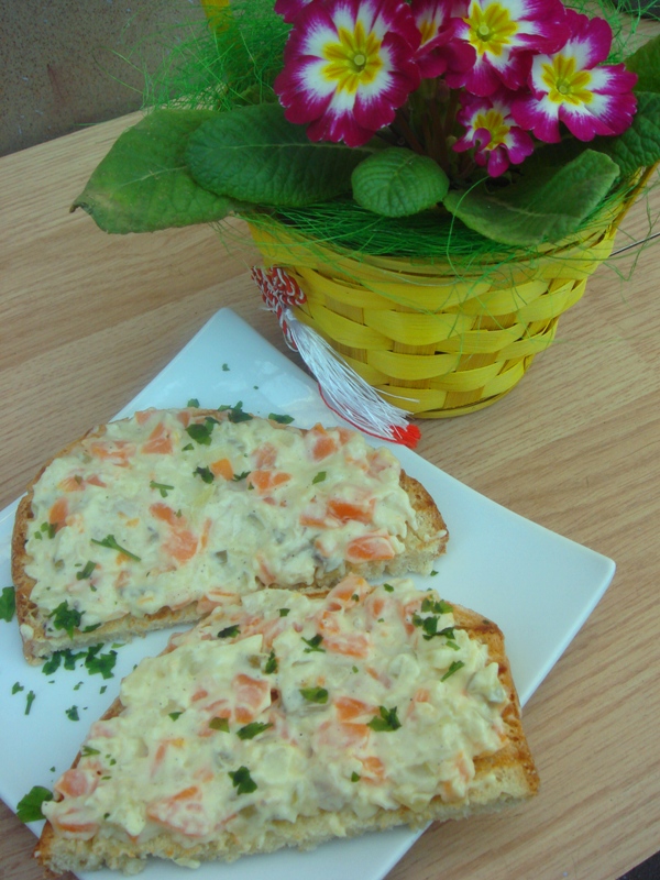Tartine cu salata boeuf
