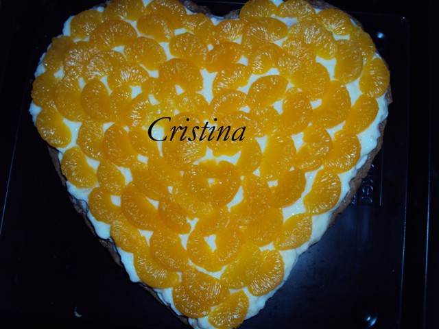 Tort inima cu banane si madarine