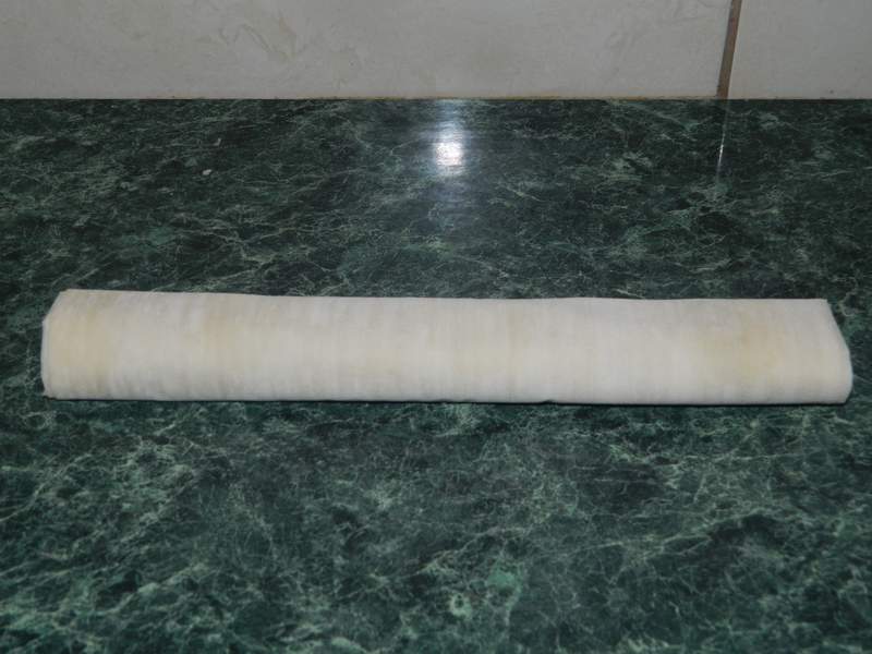 Strudel cu branza si visine
