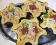 Cosulete aperitiv din foietaj, cu bacon si ciuperci-6