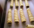 Rulouri cu crema de vanilie-0