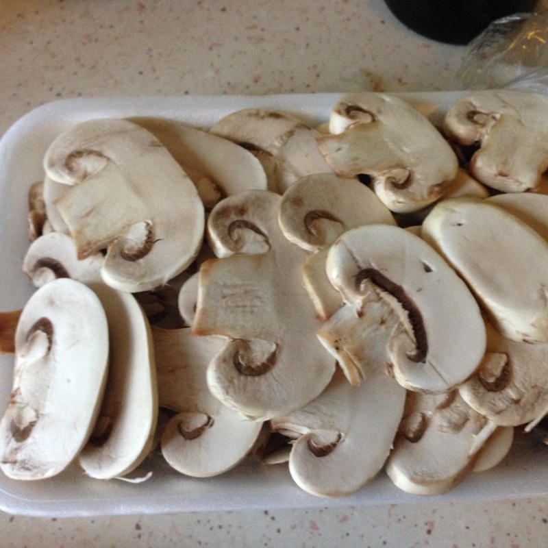 Sote de ciuperci si zucchini