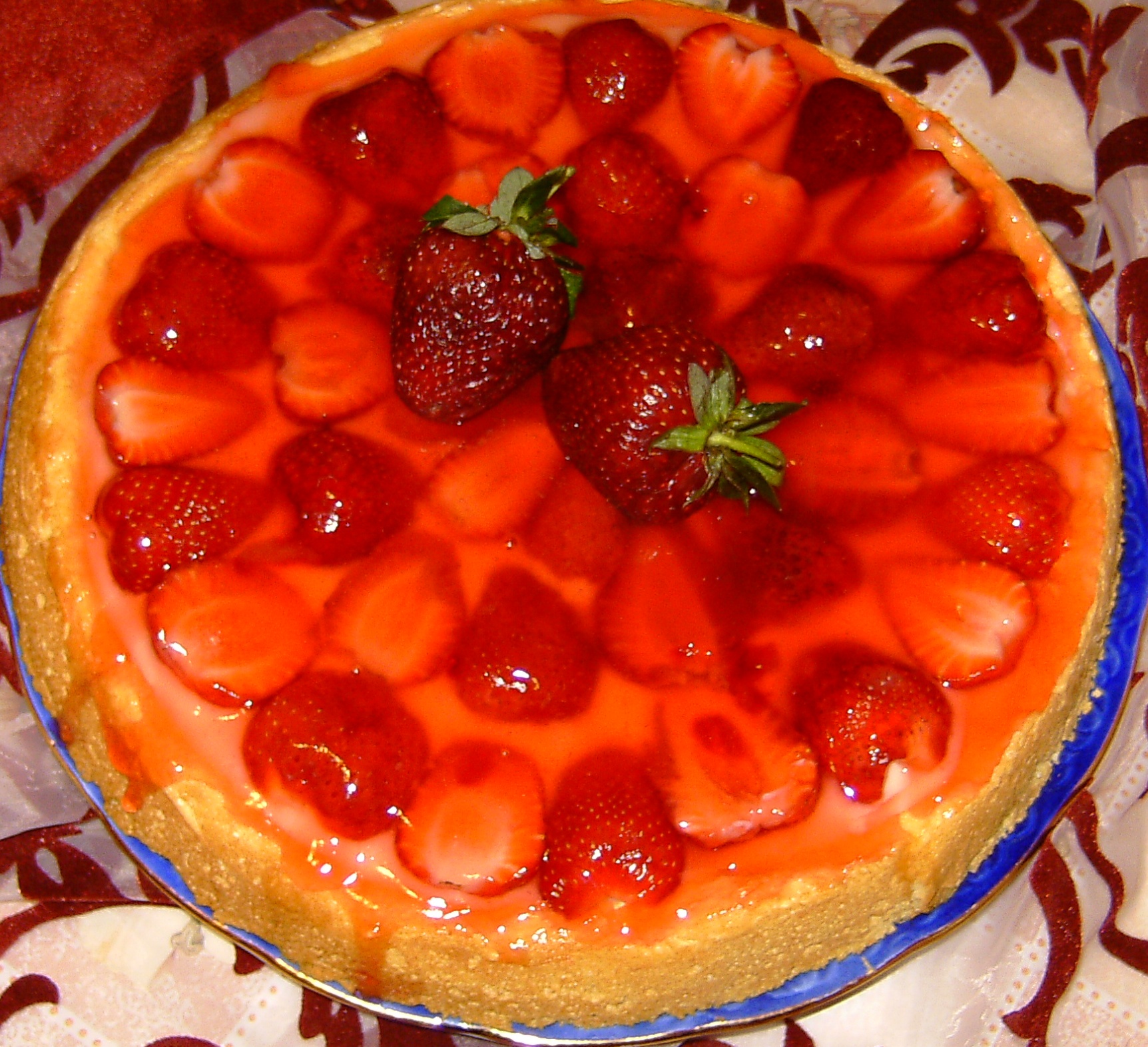 Tarta cu capsuni