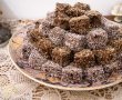 Tăvălite cu nuca de cocos și miez de nucă-10