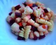 Salata de paste cu conopida si sfecla rosie-4