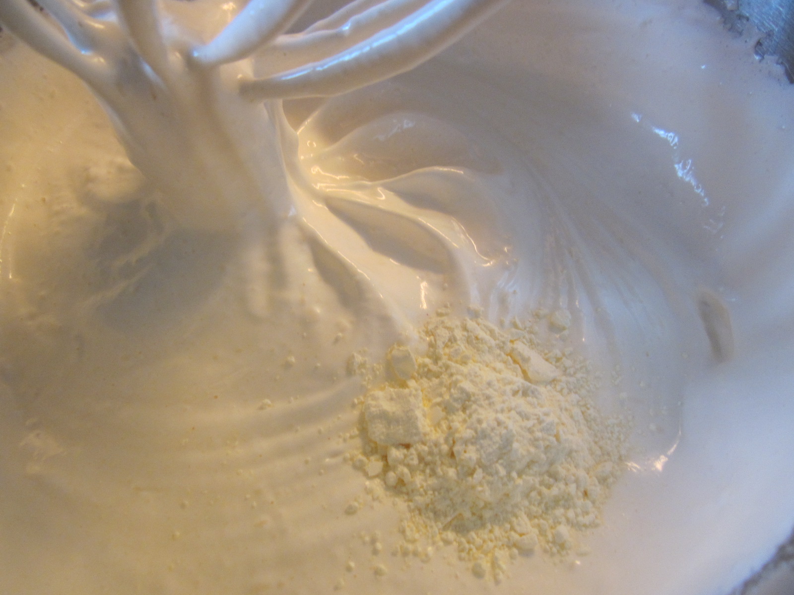 Chec bicolor cu fructe de padure