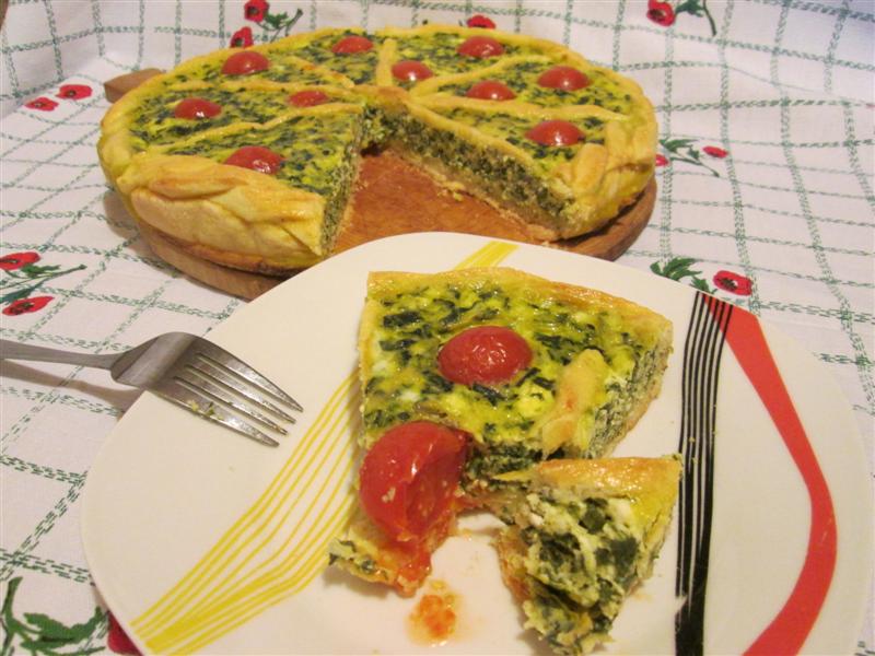 Tarta cu spanac, branza si rosii cherry
