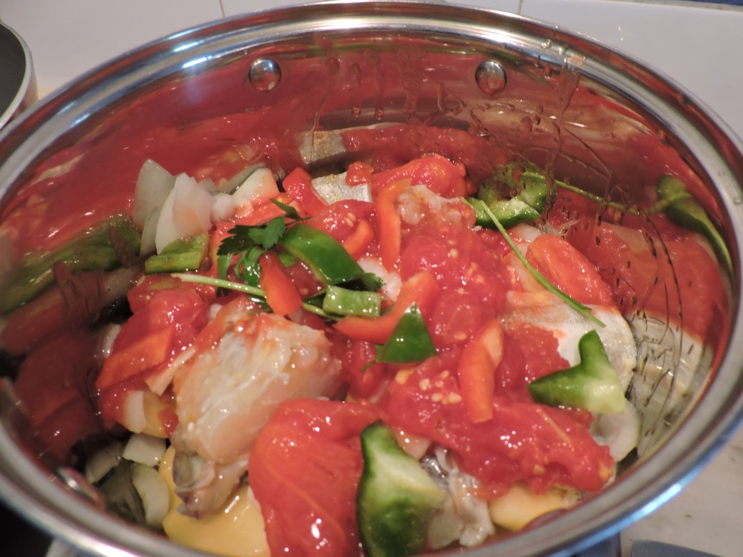 Caldeirada de peste cod (bacalhau)
