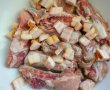 Mancare de teci cu coaste de porc si sunca afumata-0