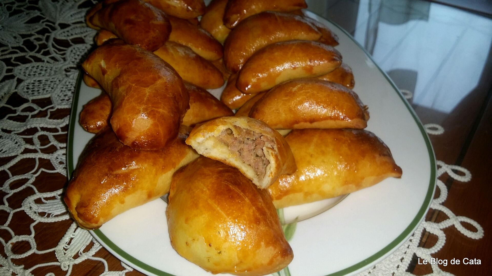 Pirojki rusesti cu carne