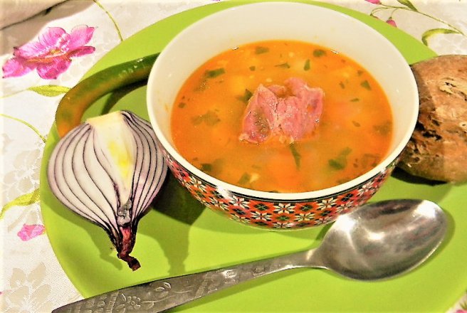 Ciorba de cartofi cu tarhon si jambon