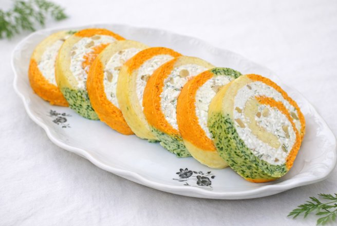 Aperitiv rulada cu crema de branza si ciuperci