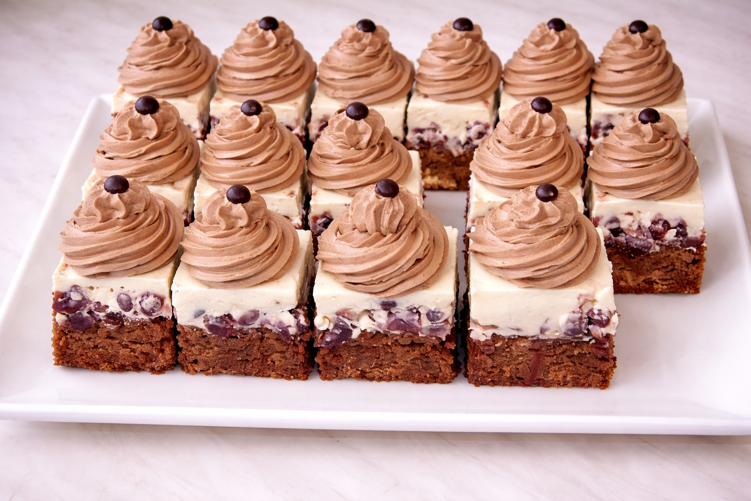 Prajitura de 4 Mai.....vreau