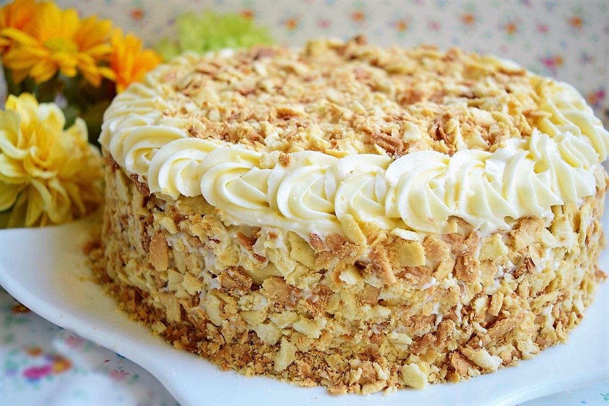Desert tort in straturi