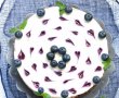 Desert cheesecake inimos cu sos de afine-5
