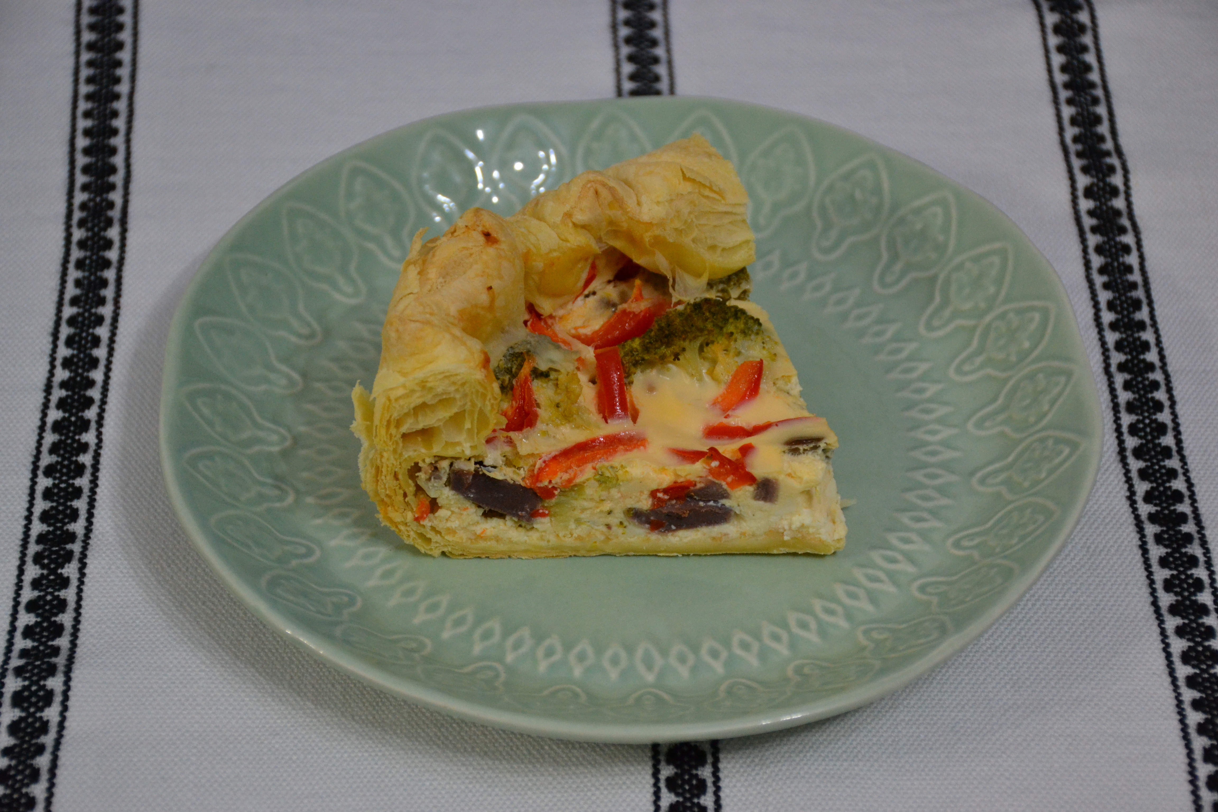 Tarta cu broccoli, ficatei si pipote