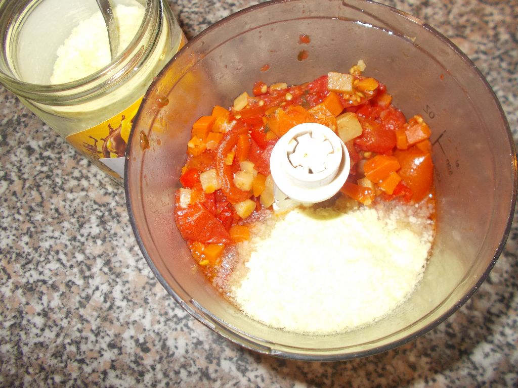 Supa crema de rosii cu maghiran