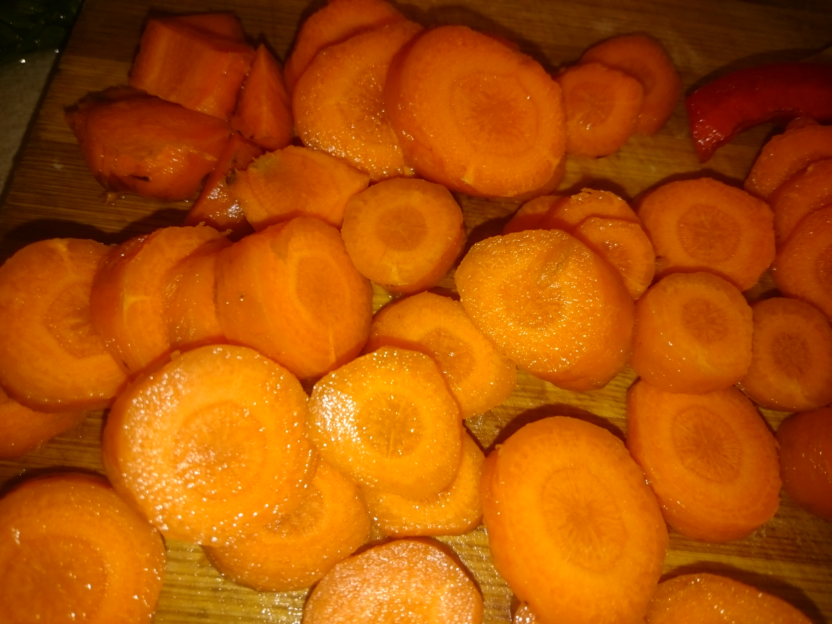 Supa de rosii cu bacon si galuste de gris