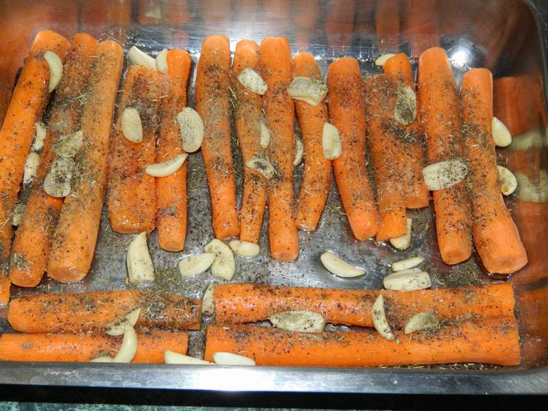 Morcovi caramelizati la cuptor