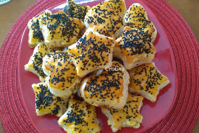 Aperitiv foietaje cu branza