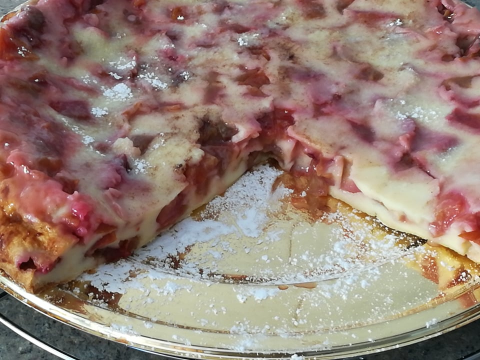 Desert clafoutis cu prune